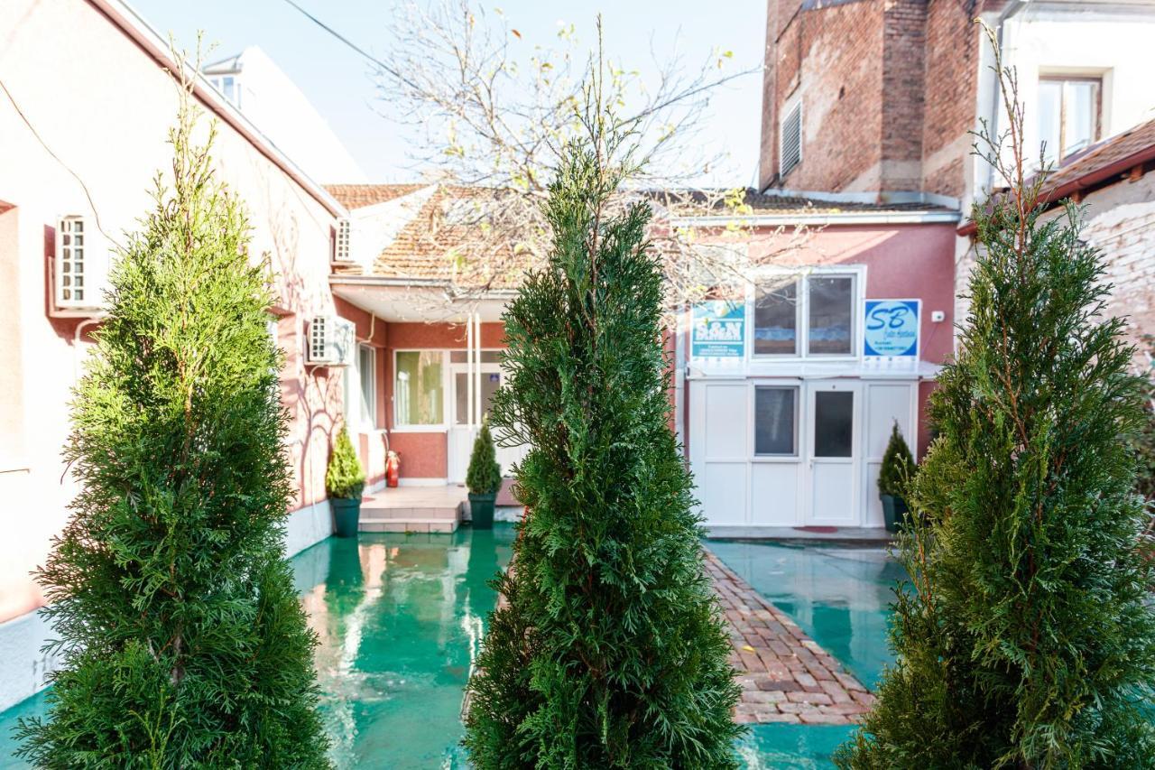 Sb Centar Apartmani Ниш Экстерьер фото
